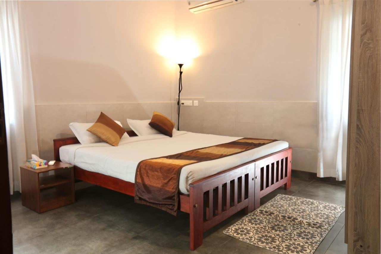 Monsoon Apartments 坎努尔 外观 照片