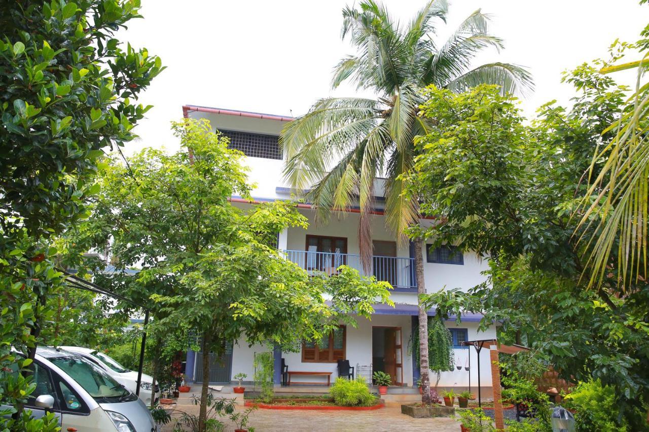 Monsoon Apartments 坎努尔 外观 照片